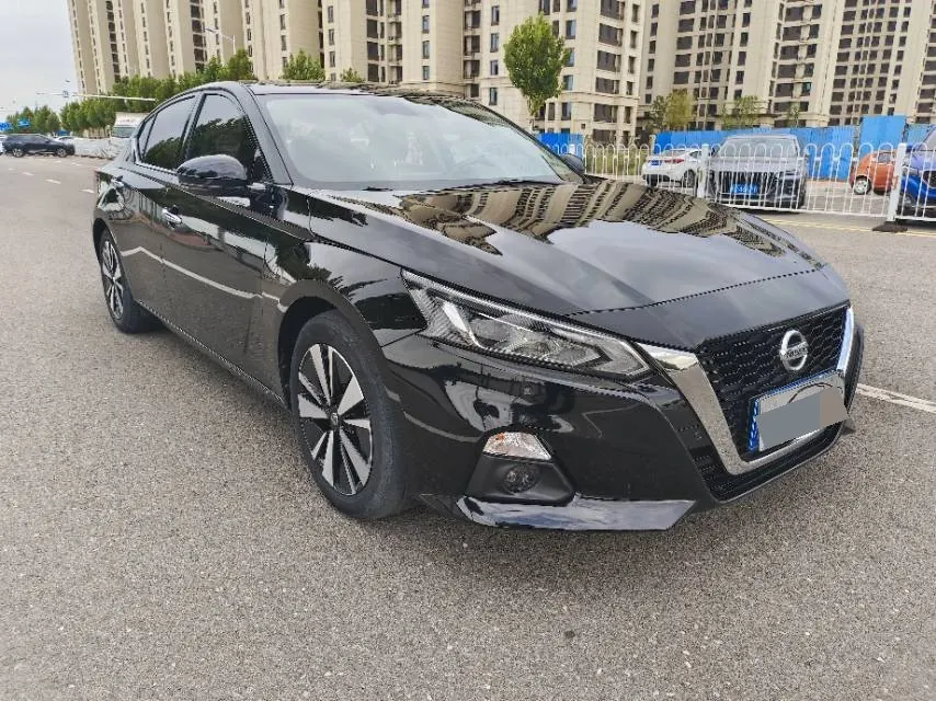 Nissan 2021 Teana 2.0 Stepless XL Comfort Edition Automatic Gear 3