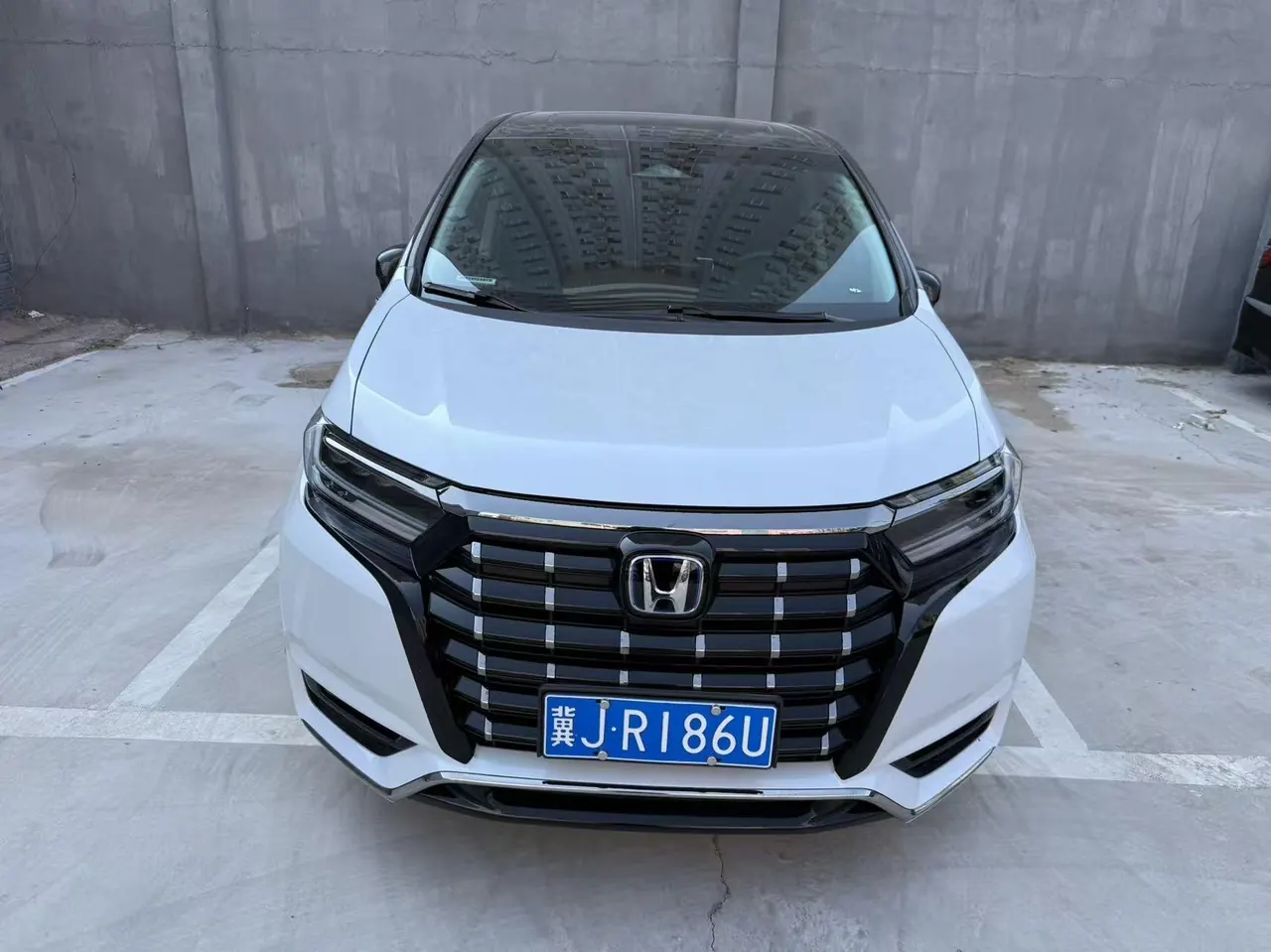 Honda 2024 Alishen e:HEV 2.0 Stepless Deluxe Automatic Gear 2