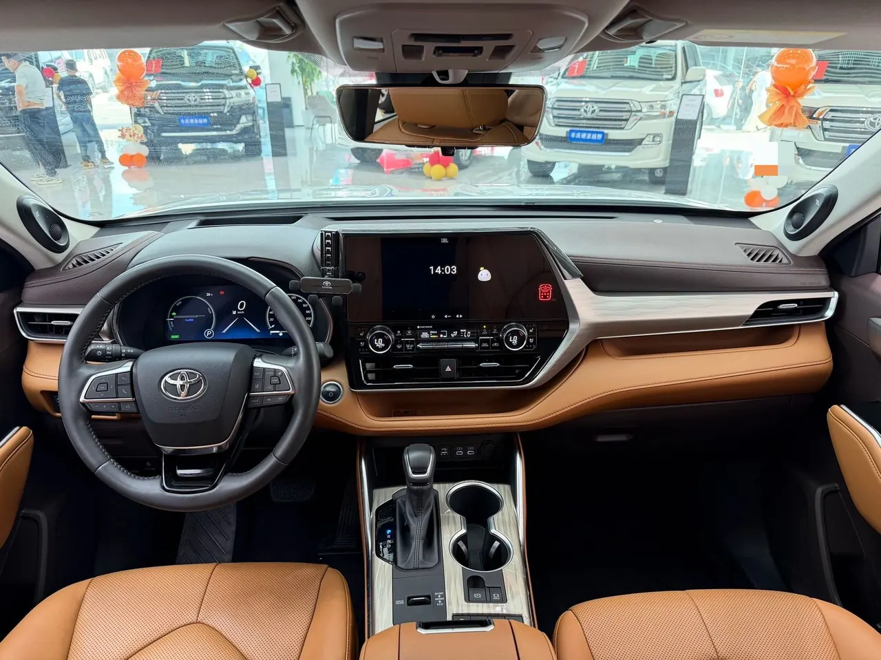 Toyota 2024 Highlander Dual Engine 2.5 Stepless Intelligent Electric Hybrid Four-wheel Drive Extreme Edition 7-seat Automatic Transmission 4