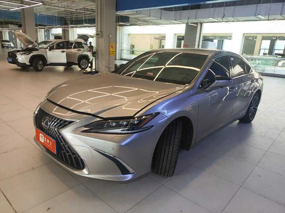 Open image lightbox: Lexus ES (Imported) 2021 ES300h 2.5 Stepless Premium Edition Automatic Gear