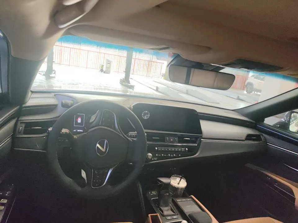 Lexus ES (Imported) 2021 ES300h 2.5 Stepless Premium Edition Automatic Gear 2