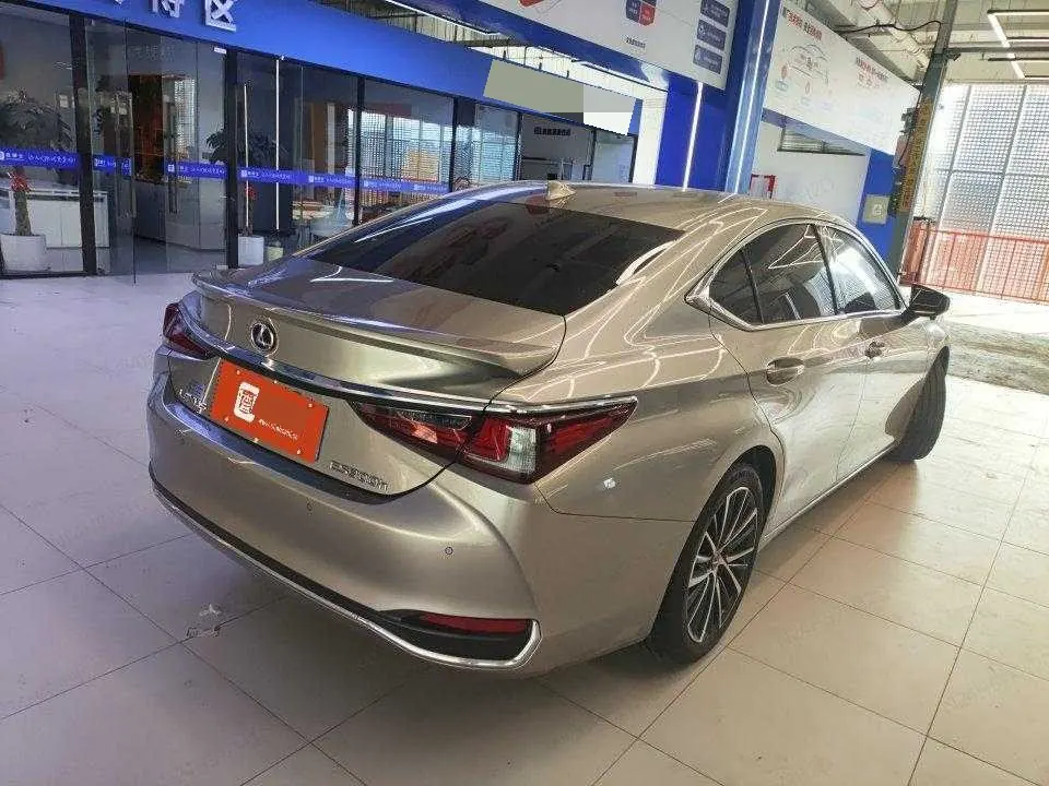 Lexus ES (Imported) 2021 ES300h 2.5 Stepless Premium Edition Automatic Gear 5