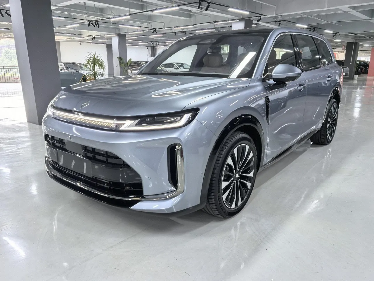 Huajing 2026 Huajing S 1.5T 235km 4-wheel drive dry Kun exclusive edition automatic gear - View 1