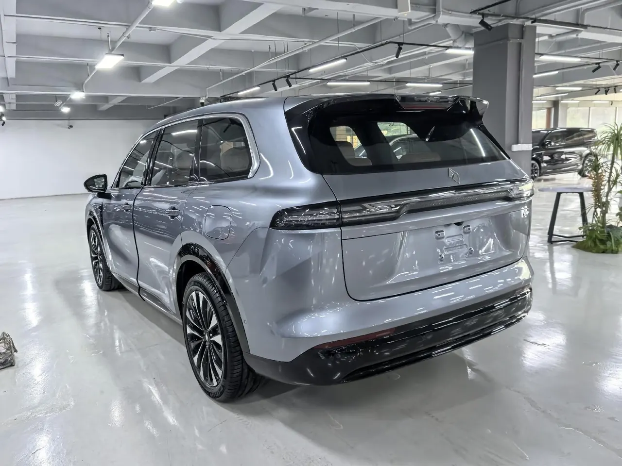 Huajing 2026 Huajing S 1.5T 235km 4-wheel drive dry Kun exclusive edition automatic gear 4