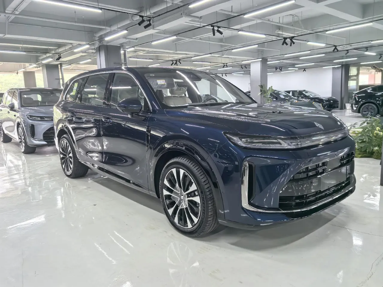 Huajing 2026 Huajing S 1.5T 235km 4-wheel drive dry Kun exclusive edition automatic gear 4