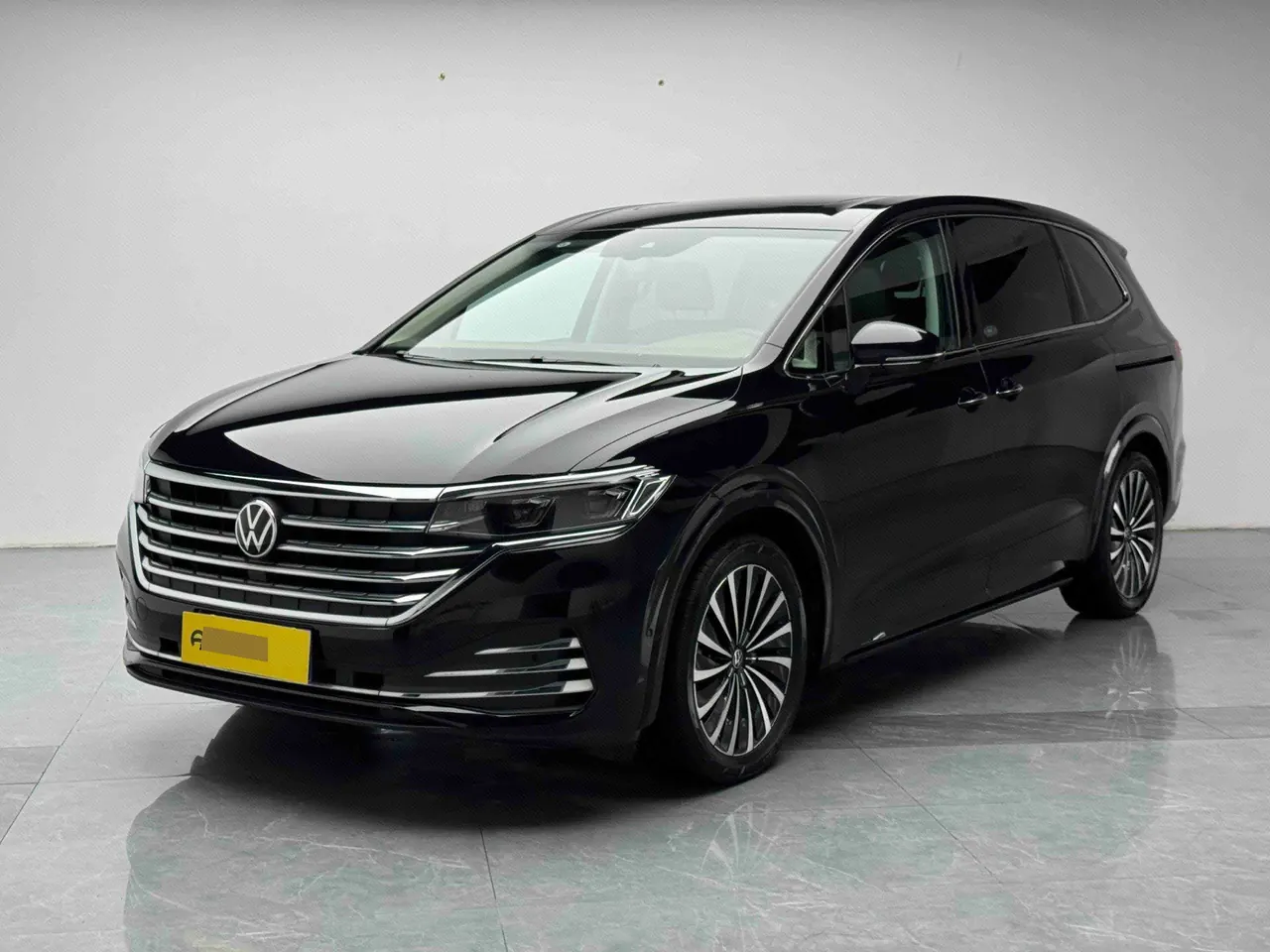 打开图片灯箱:Volkswagen 2024 Wei (Viloran) 2.0TSI 380TSI Premium Edition Automatic Gear
