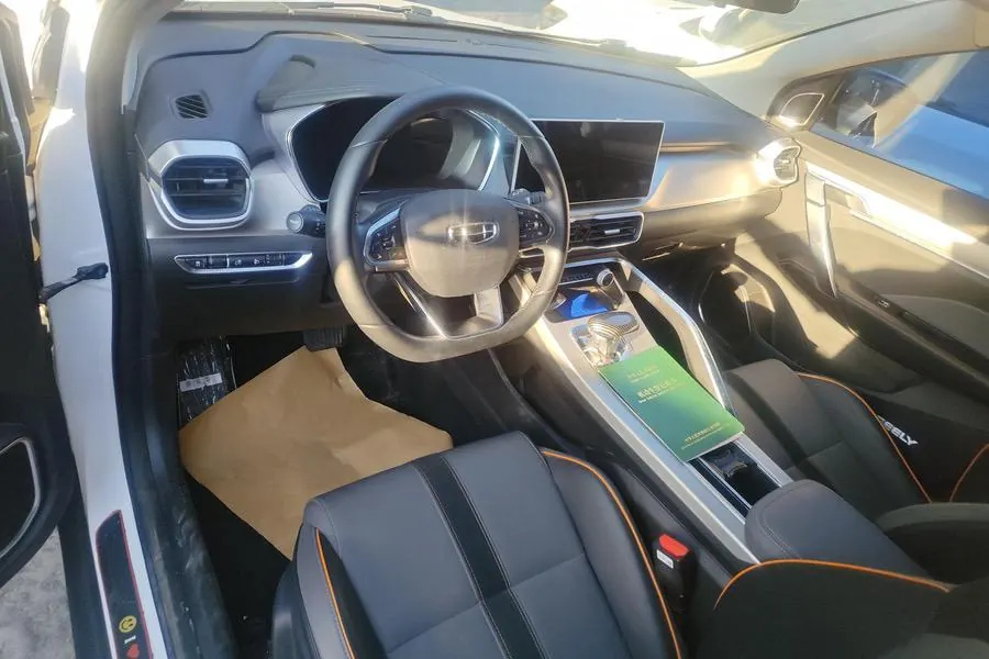 Geely 2021 Plantronics 1.4T Diamond Edition Automatic Gear 5