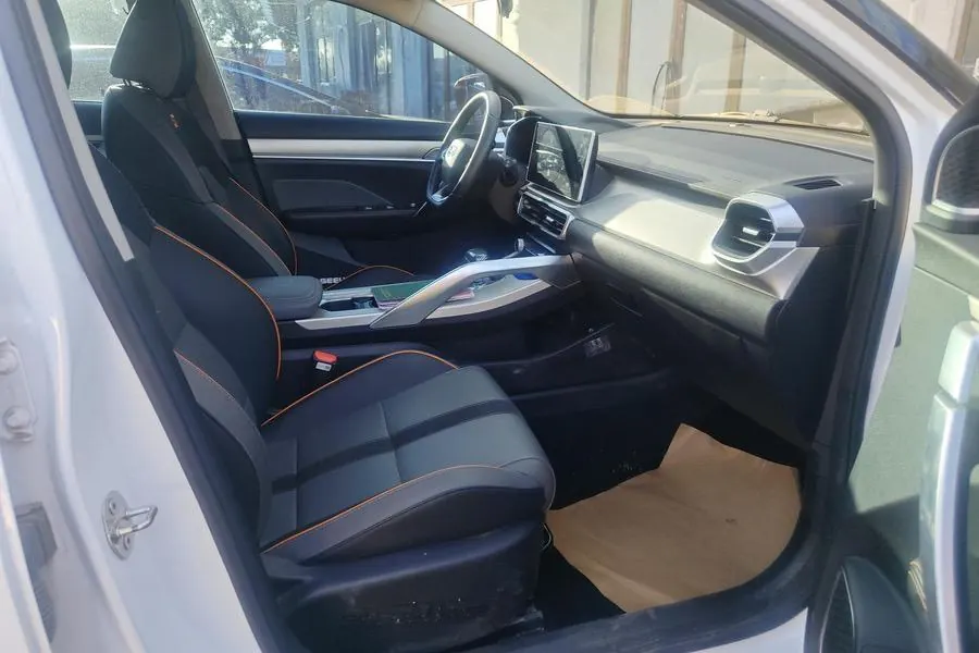 Geely 2021 Plantronics 1.4T Diamond Edition Automatic Gear 6