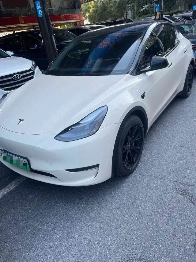 Открыть галерею: Tesla 2021 Model Y Standard Endurance Rear Drive Automatic Gear