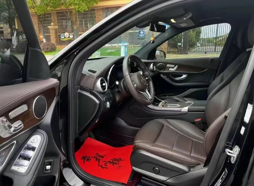 Mercedes Benz 2021 GLC 260 L 4MATIC 2.0T Luxury Automatic 4