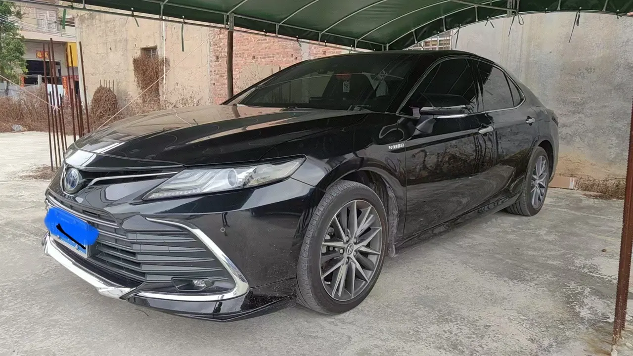 Open image lightbox: Toyota 2021 Camry Dual Engine 2.5HG Stepless Deluxe Automatic Gear