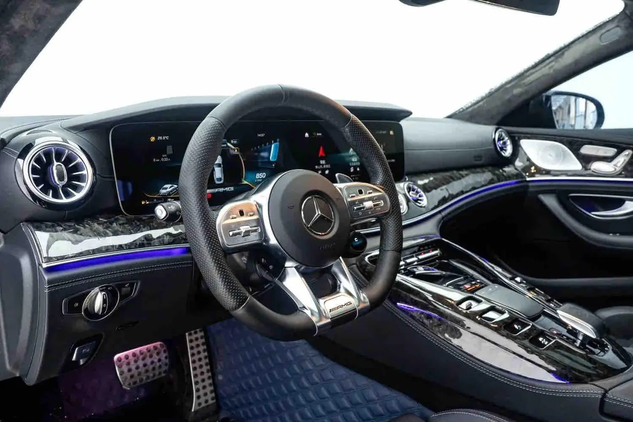Открыть галерею: Mercedes Benz AMG GT (Imported) 2020 AMG GT 50 48V 3.0T Automatic