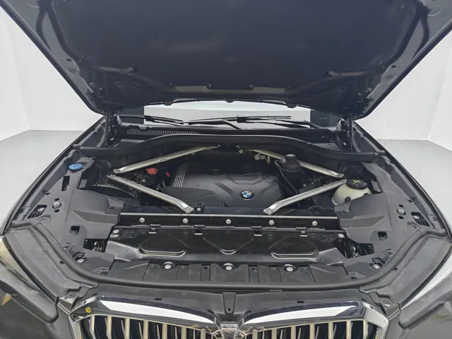 BMW X5 (Imported) 2020 X5 xDrive30i 2.0T X Design Set Automatic Gear 8