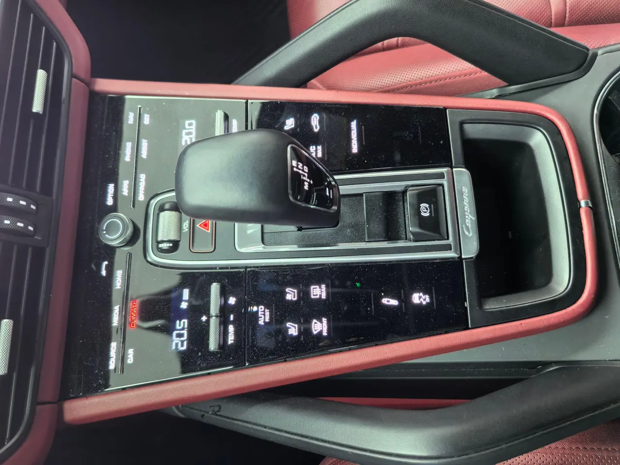 Porsche Cayenne New Energy (Imported) 2023 Cayenne Oil and Electric Hybrid 2.0T Automatic Gear 15