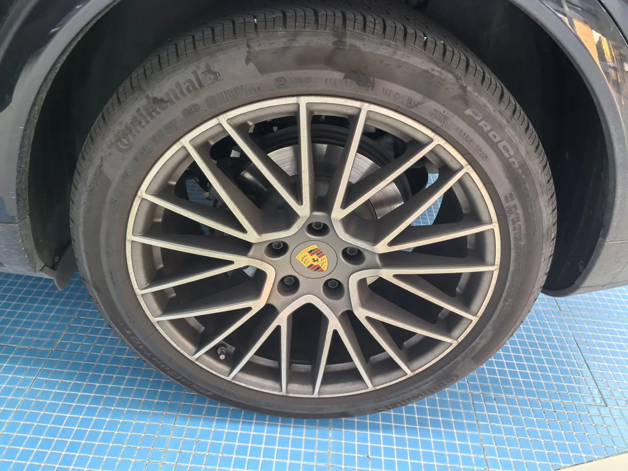 Porsche Cayenne New Energy (Imported) 2023 Cayenne Oil and Electric Hybrid 2.0T Automatic Gear 8