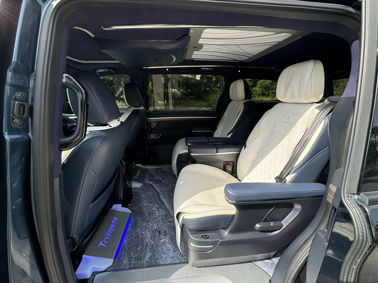 Chuanqi 2020 GM8 2.0T 390T Pilot Premium Automatic Gear 4