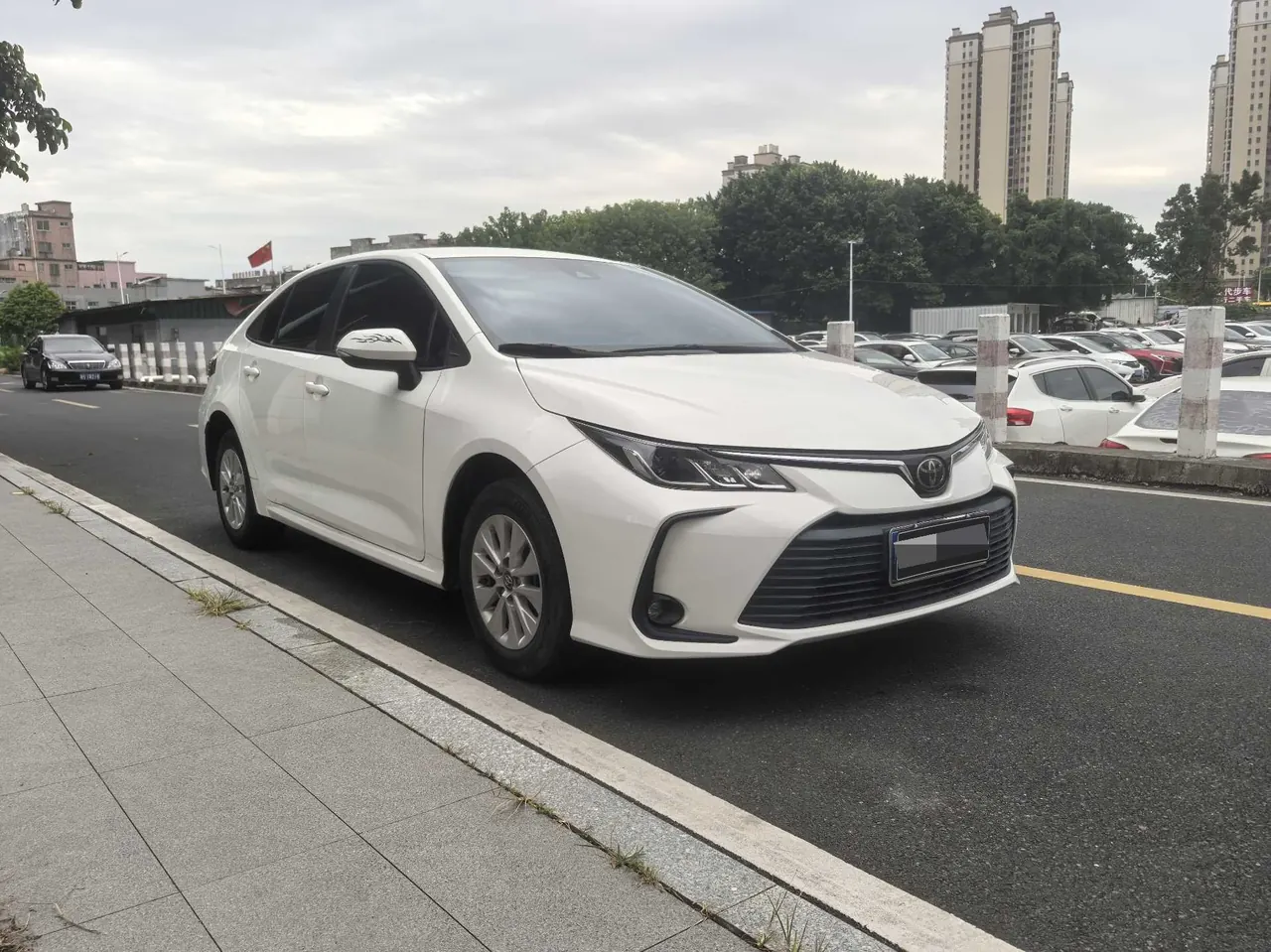 Toyota 2021 corolla 1.2T stepless pioneer PLUS version automatic gear 3