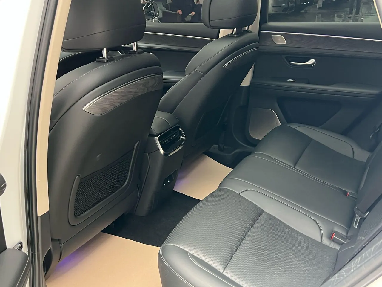 AITO 2022 AITO M5 1.5T Four-wheel Drive Performance Edition Automatic Gear 3