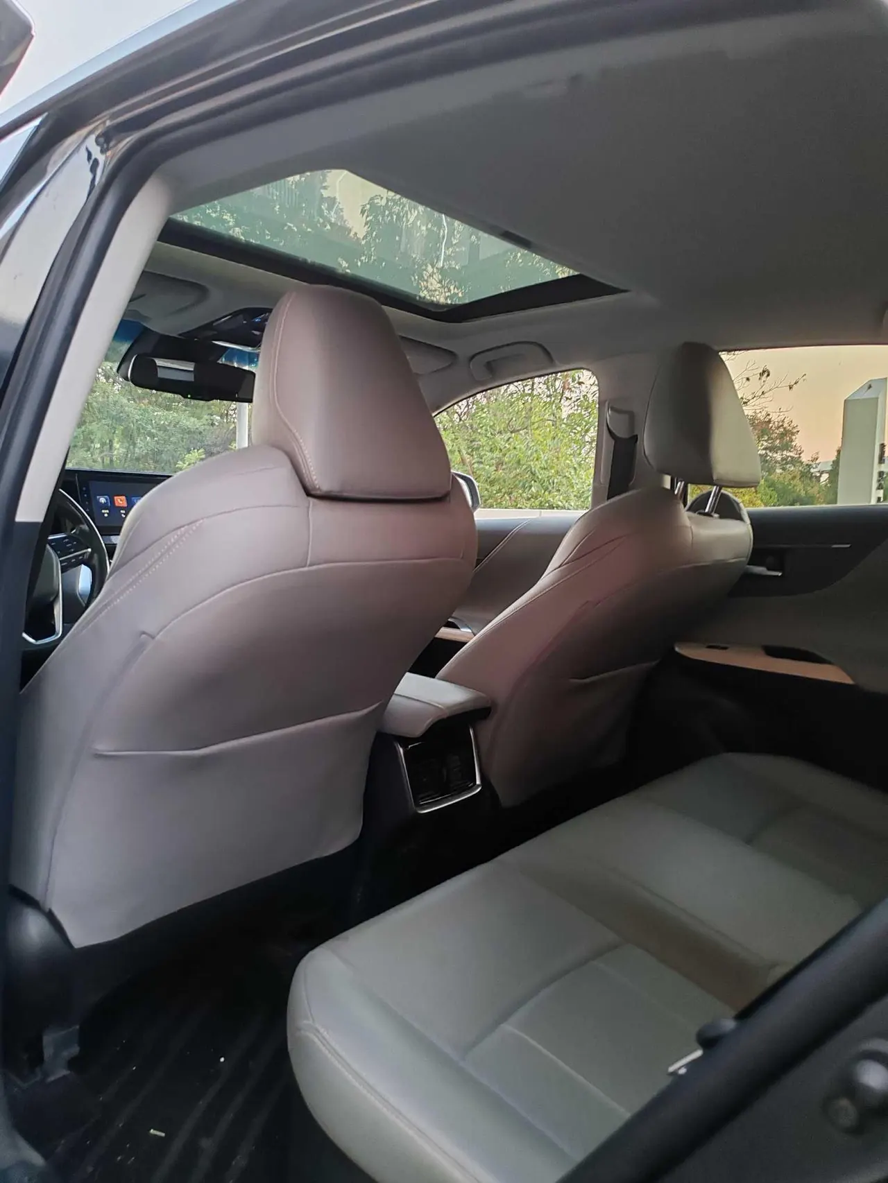 Toyota 2022 LingFang Shuangqing 2.5 Stepless Two-Drive Deluxe Automatic Gear 7