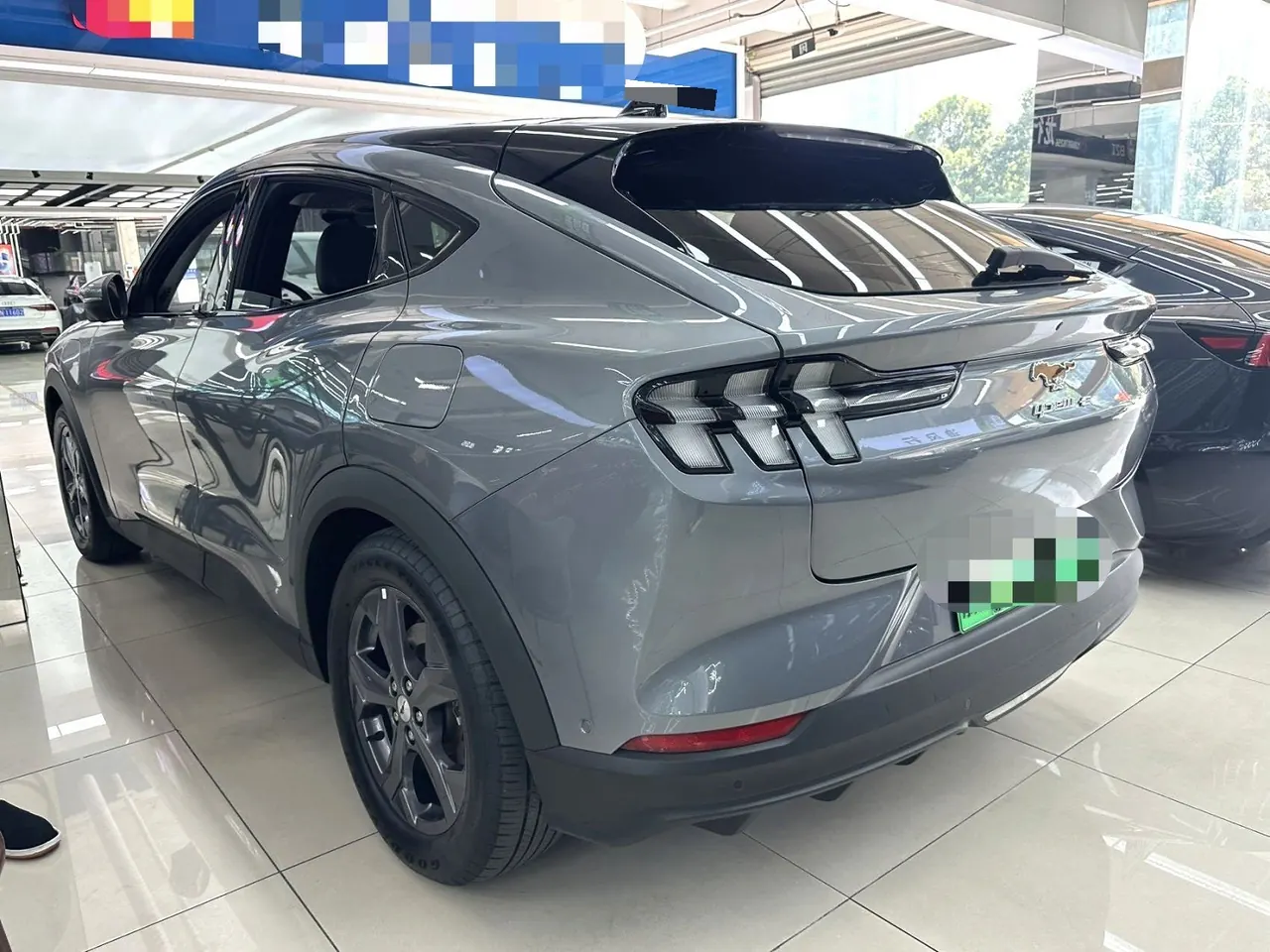 Ford Electric Horse 2021 Mustang Mach-E Boundless Rear Drive Edition (Long Endurance) Automatic Gear 4