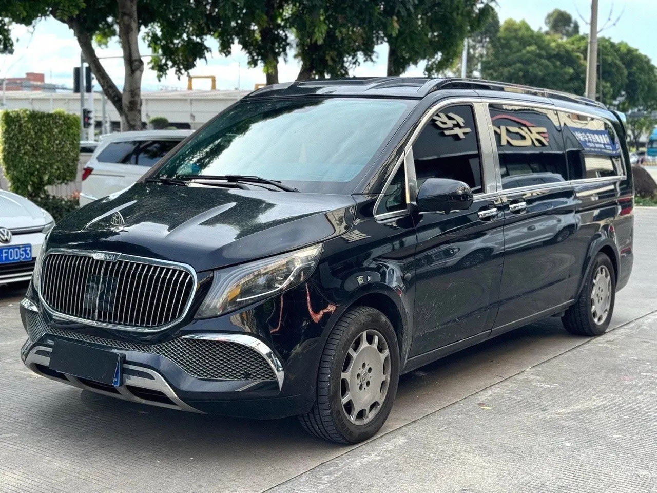 Открыть галерею: Mercedes Benz 2020 Vito 2.0T Business Edition 7-seat Automatic Gear