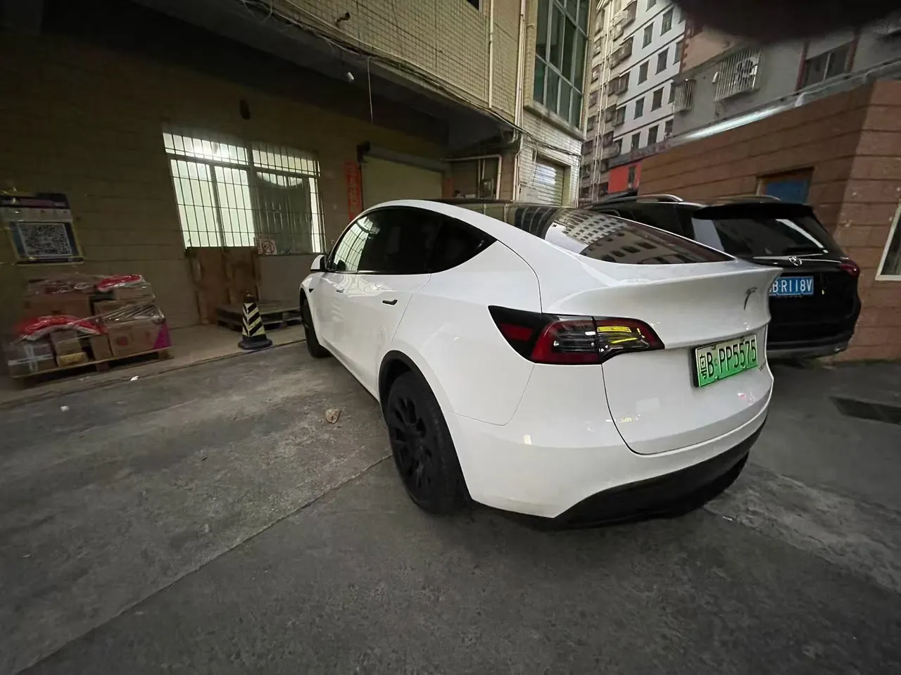 Tesla 2023 Model Y long endurance all-wheel drive version automatic transmission 4