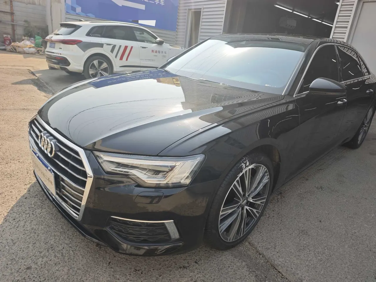 Audi 2021 A6L 2.0TFSI 40TFSI Deluxe Elegant Automatic 2