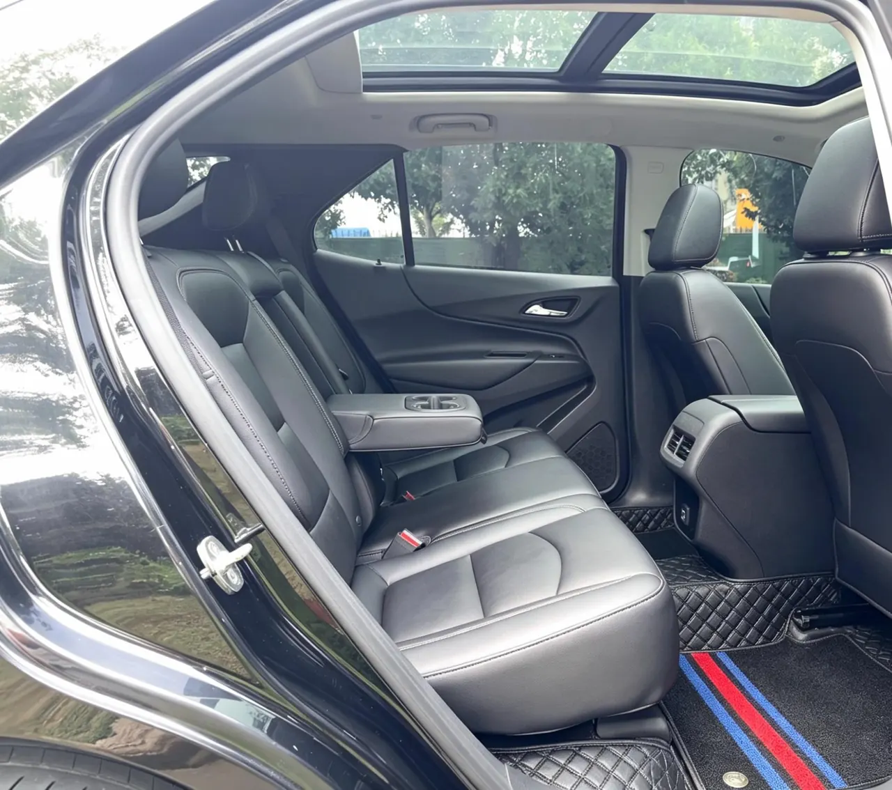 Chevrolet 2022 boundary explorers 1.5T 535T boundary version automatic gear 19