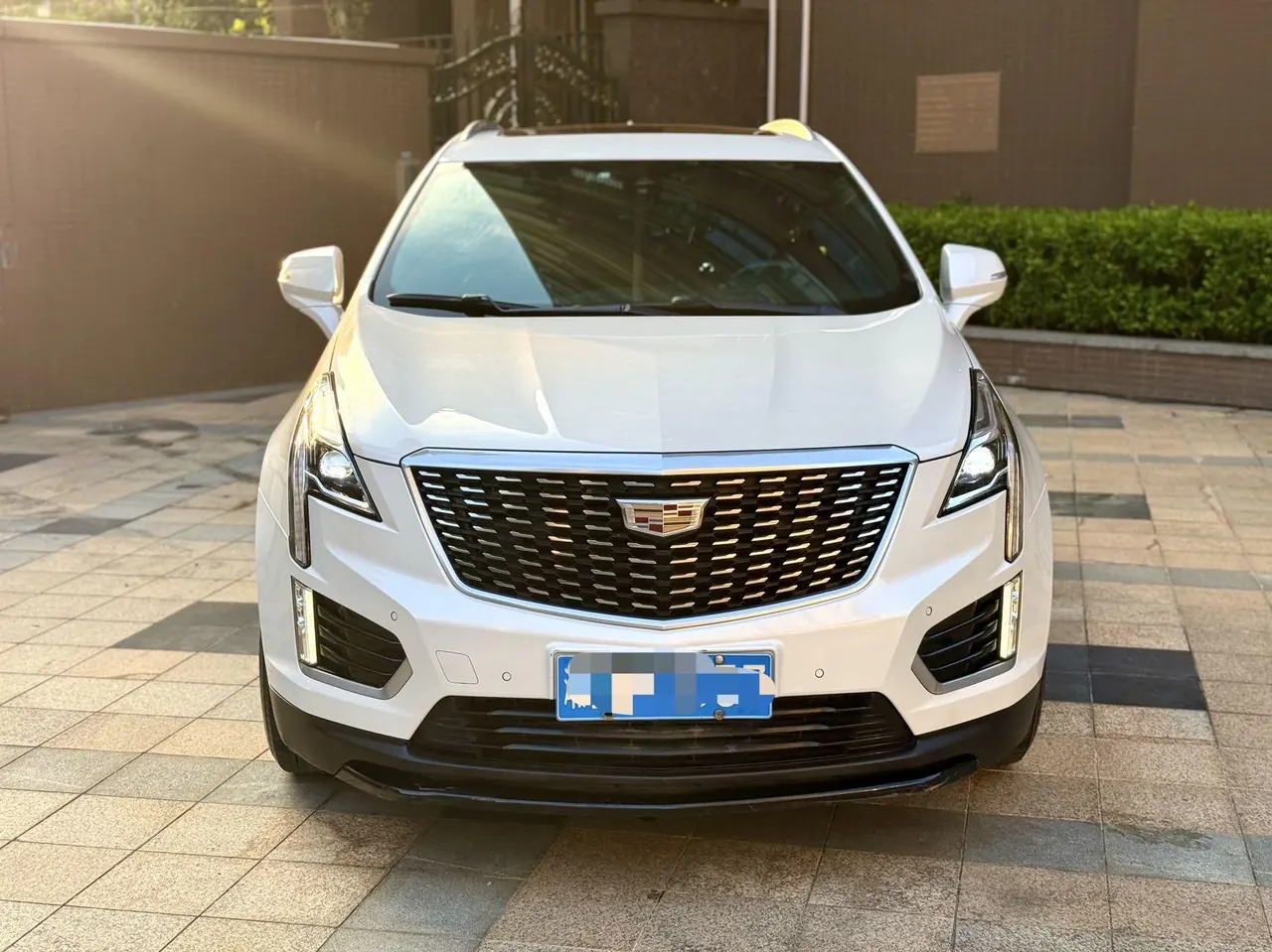 Cadillac 2020 XT5 2.0T 28T 4-wheel drive technical automatic gear 2