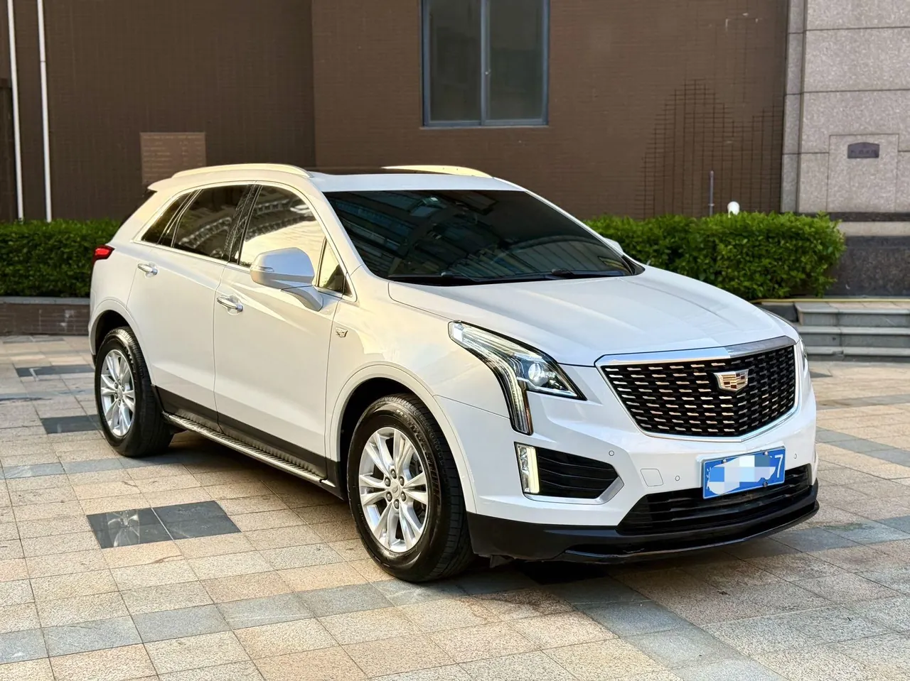 Cadillac 2020 XT5 2.0T 28T 4-wheel drive technical automatic gear 3
