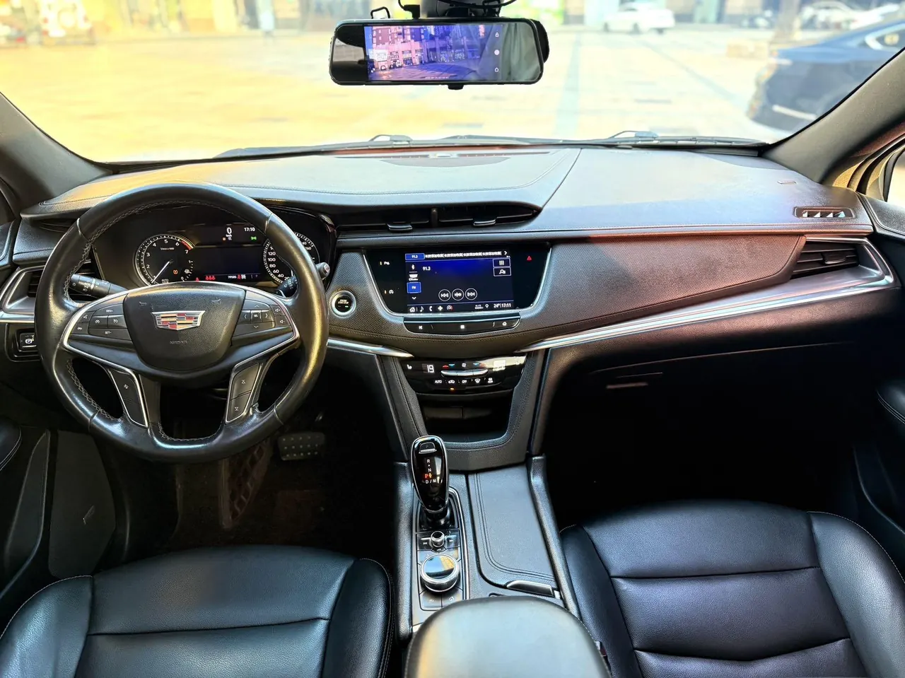 Cadillac 2020 XT5 2.0T 28T 4-wheel drive technical automatic gear 8