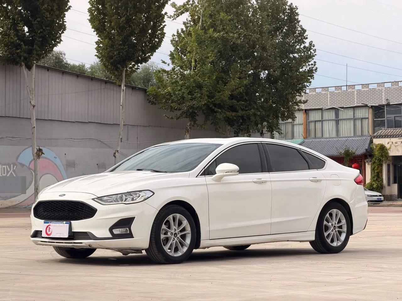 Open image lightbox: Ford 2020 Mondeo 2.0T EcoBoost 200 fashion automatic gear