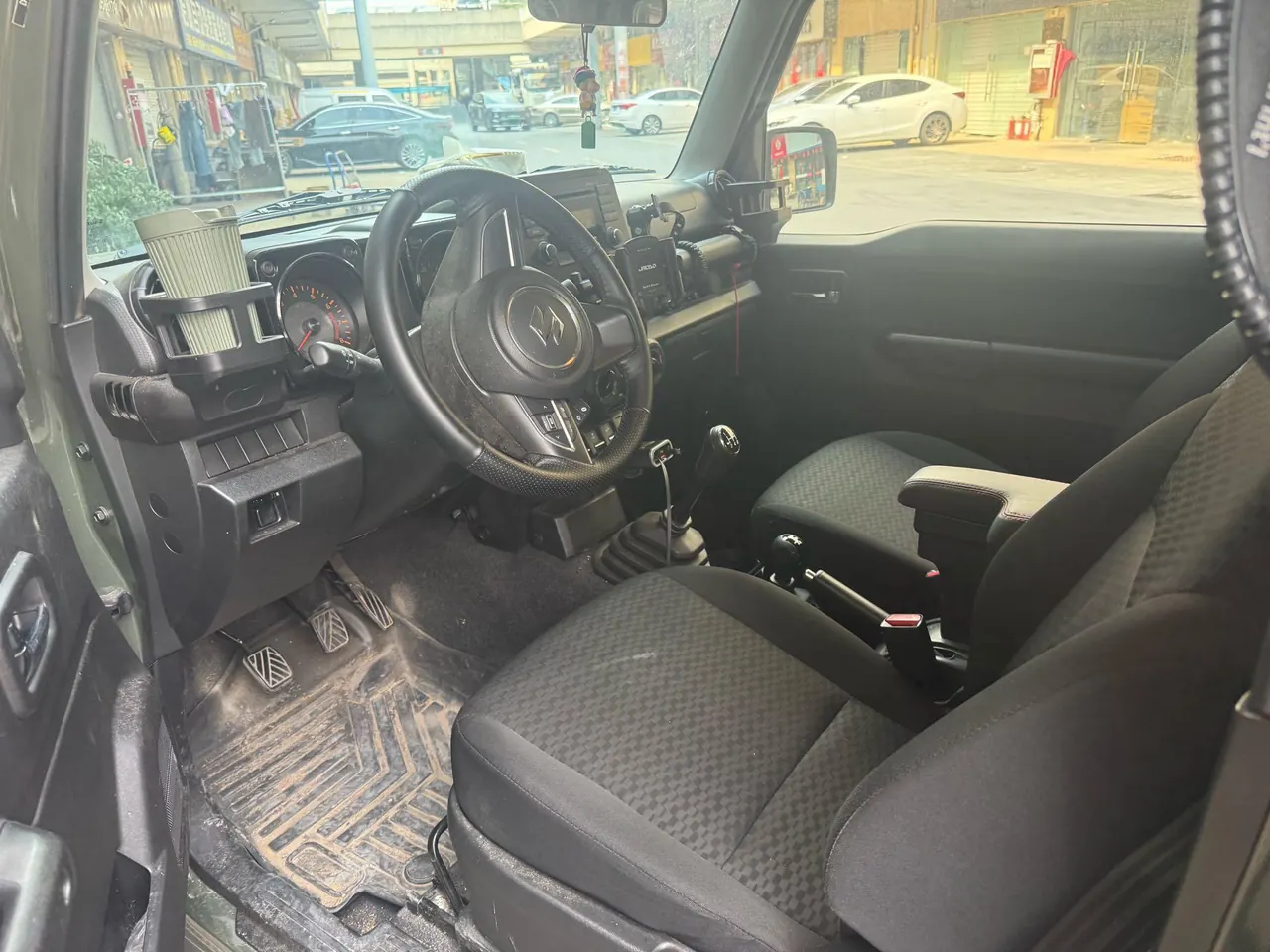 Suzuki Jimny (Imported) 2020 Jimny 1.5 Four-wheel Drive Manual 7