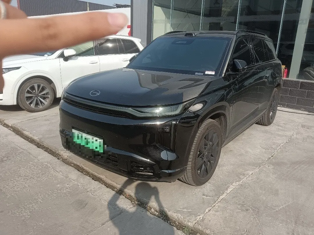 Chuanqi 2025 yearning for S7 1.5T 205km Max laser Radar version automatic gear - View 1