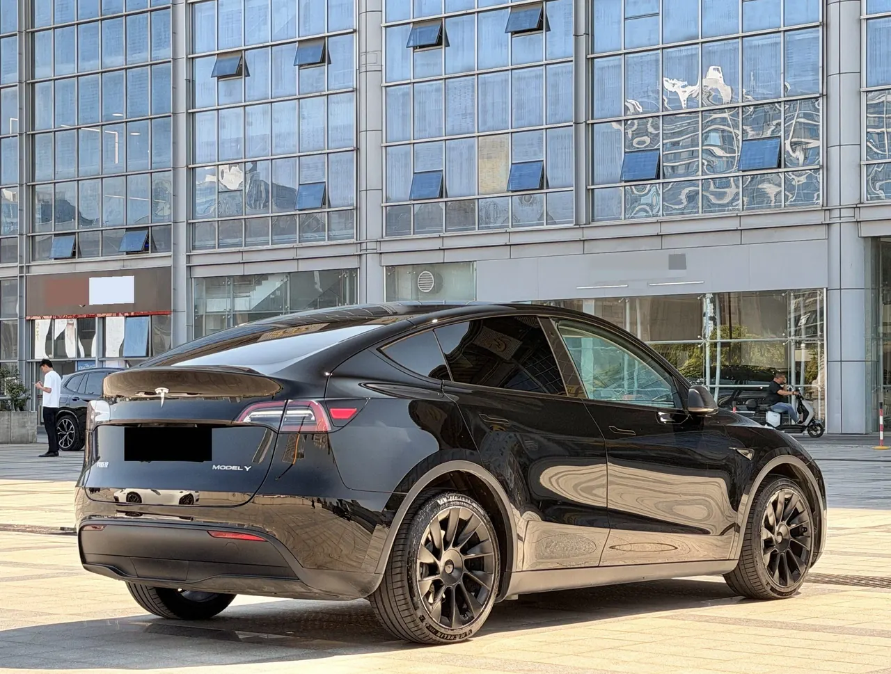 Tesla 2021 Model Y long endurance all-wheel drive version automatic transmission 4