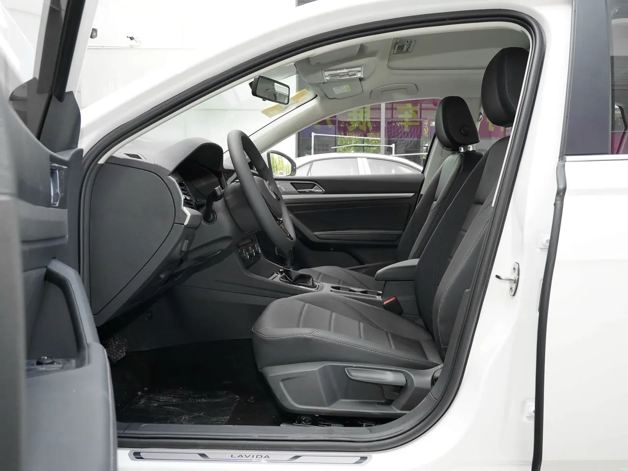 Volkswagen 2021 Lavida 1.5 Comfort Edition Automatic Gear 4
