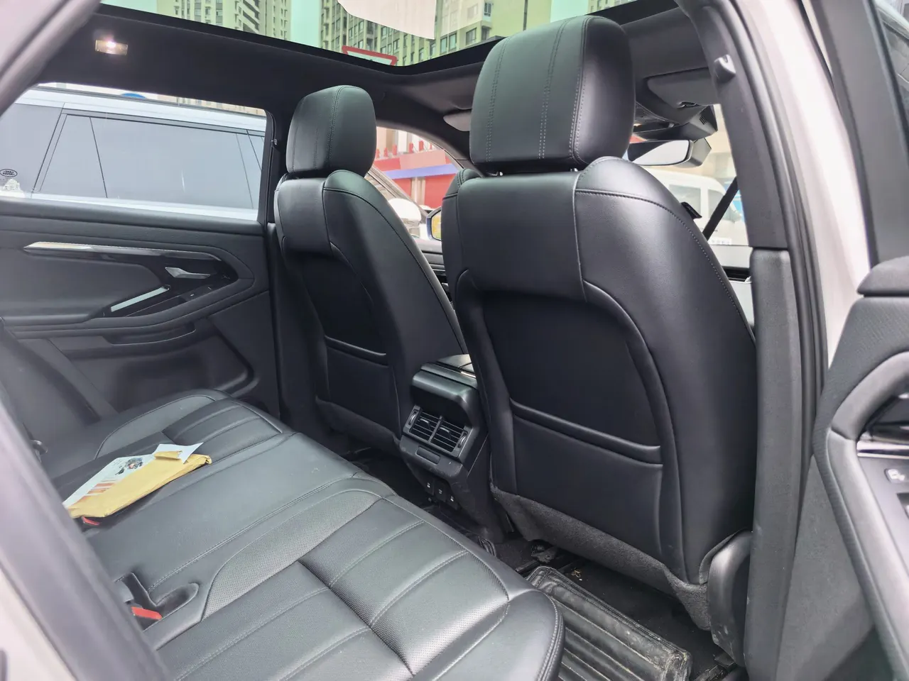 Land Rover 2020 Range Rover Evoque 48V 2.0T 249PS R-DYNAMIC S Sports Edition Automatic Gear 3