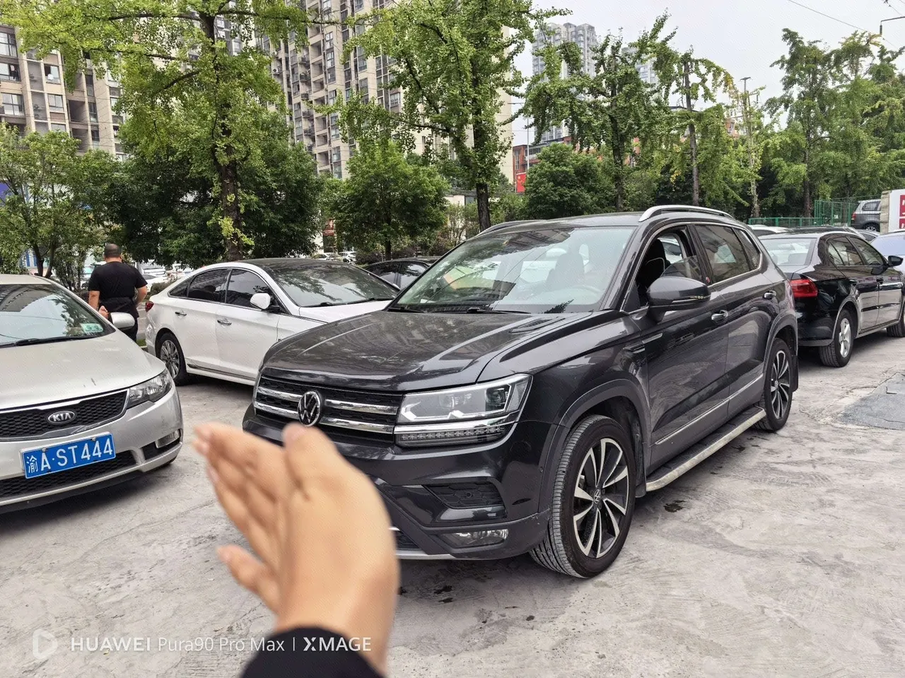 打开图片灯箱:Volkswagen 2020 Tuyue 2.0TSI 330TSI Four-wheel Drive Deluxe PLUS Automatic Gear