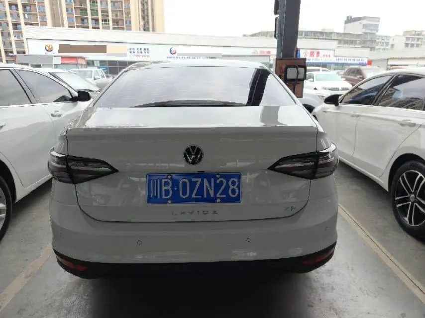Volkswagen 2025 Lavida New Trend 1.5 Outstanding New Edition Automatic Transmission 9
