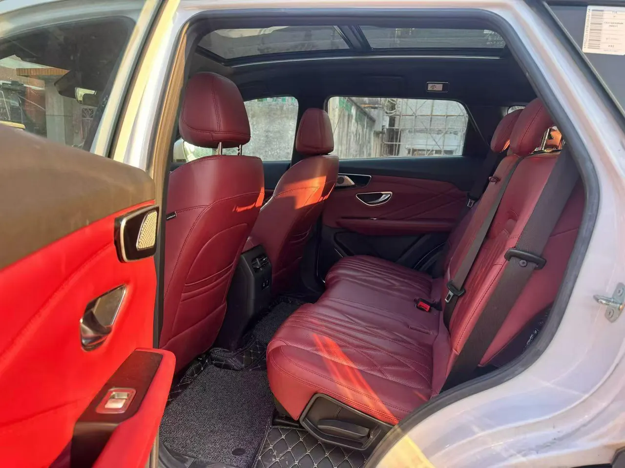 Jetour 2025 X70 PLUS 1.5T Ultimate 7-seat Automatic Gear 4