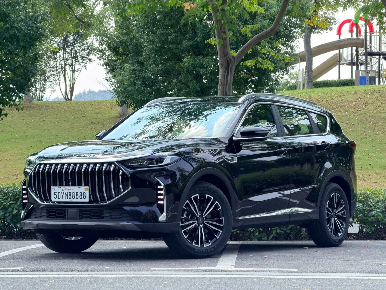 打开图片灯箱:Jetour 2026 X70 PLUS 1.5T Champion Edition Comfortable 5-seat Automatic Gear