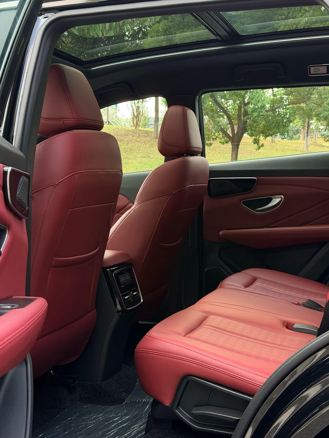 Jetour 2026 X70 PLUS 1.5T Champion Edition Comfortable 5-seat Automatic Gear 11