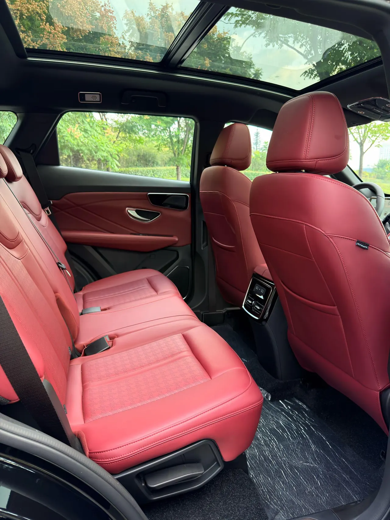 Jetour 2026 X70 PLUS 1.5T Champion Edition Comfortable 5-seat Automatic Gear 14