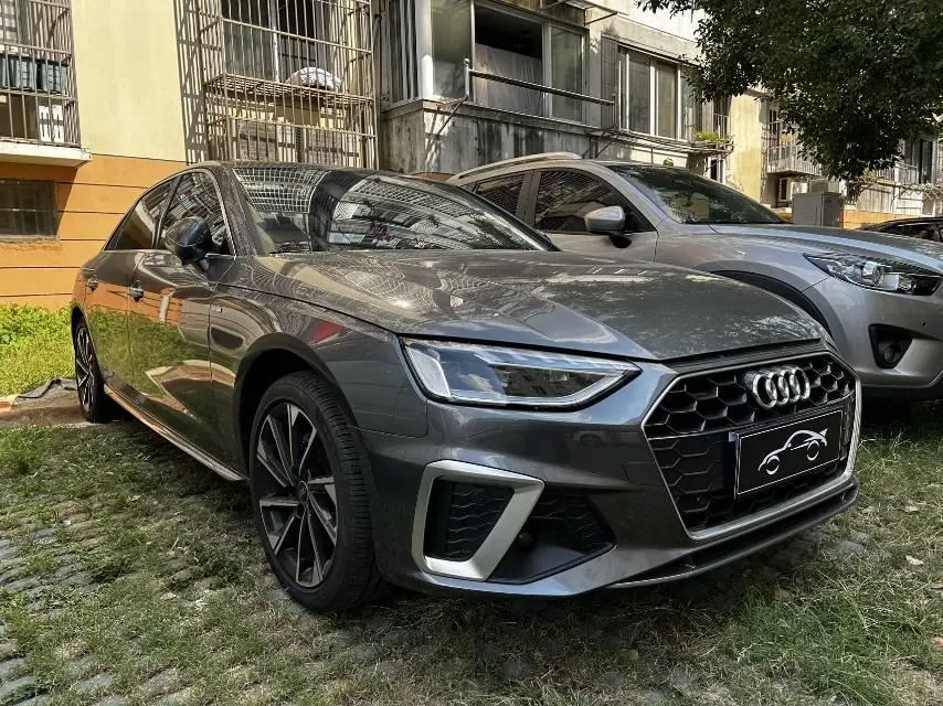 Audi 2025 A4L 2.0TFSI 40TFSI 2 million Yuexiang Edition Fashion Dynamic Automatic Gear 3