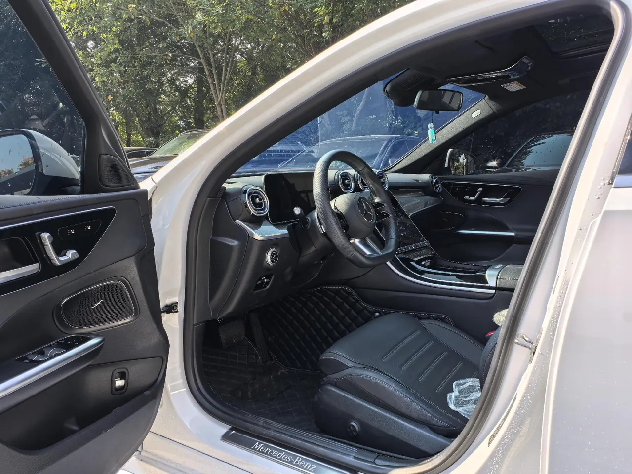 Mercedes Benz Class C 2025 C 260 L 48V 1.5T Sports Edition Automatic Gear 2