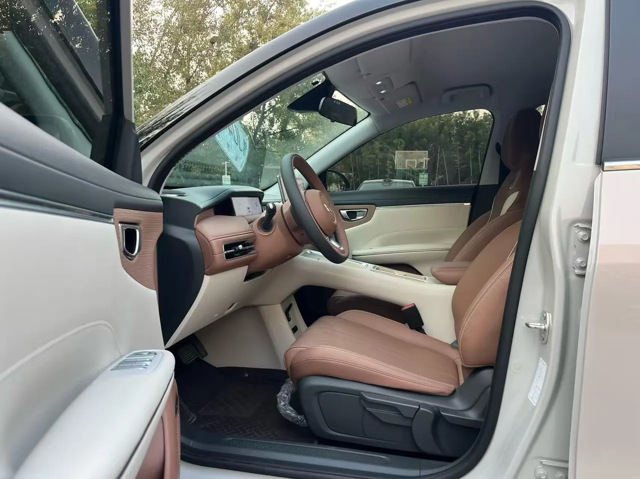 WuLing 2025 Plantronics S 325km Exclusive Automatic Transmission 4