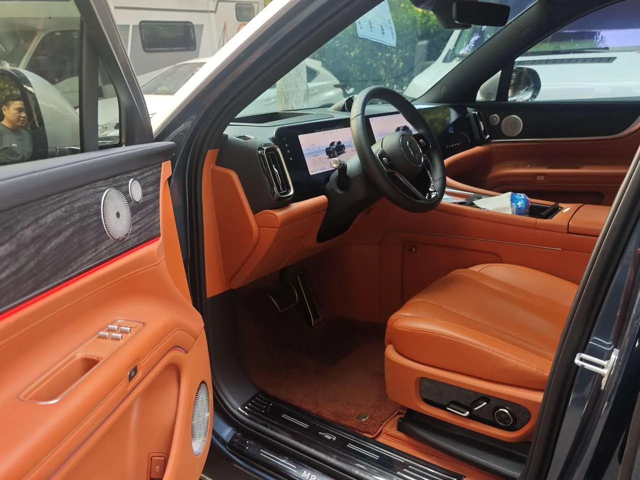 AITO 2024 AITO M9 extended range Ultra 42kWh automatic gear 4