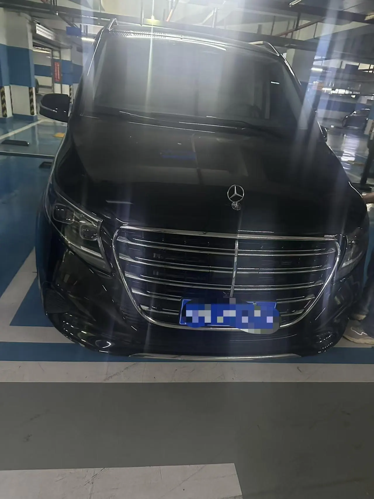 Mercedes Benz V 2024V 300 L 48V 2.0T Deluxe Automatic Gear 3