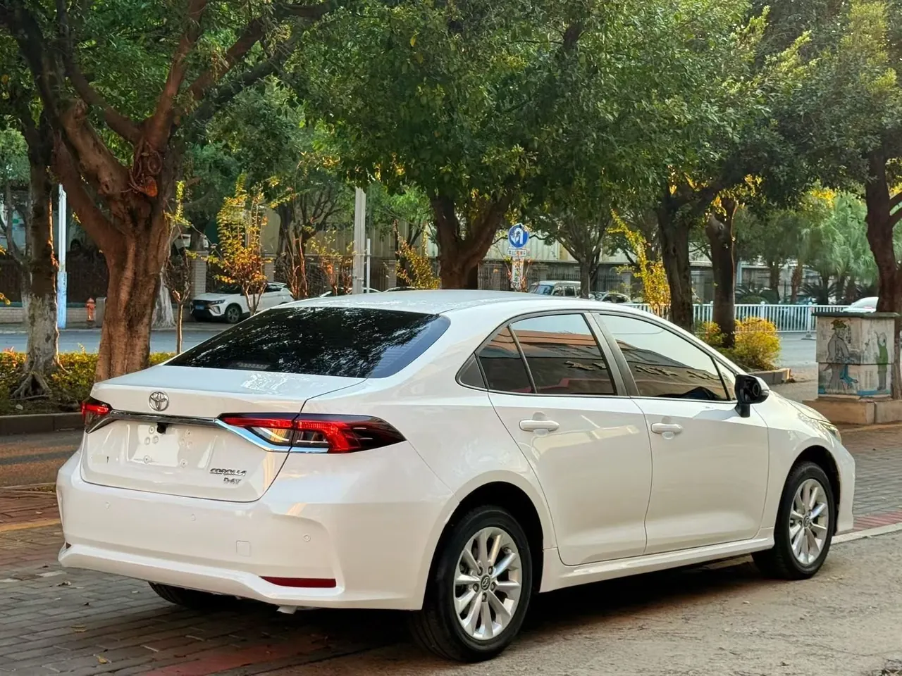 Toyota 2024 corolla 1.2T stepless elite version of automatic gear 7
