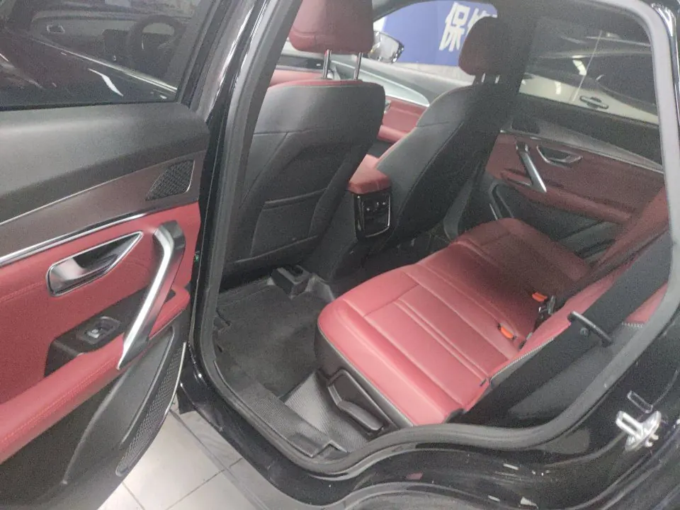 Jetour 2025 X70 PLUS 1.5T Champion Edition PRO 5-seater automatic transmission 3